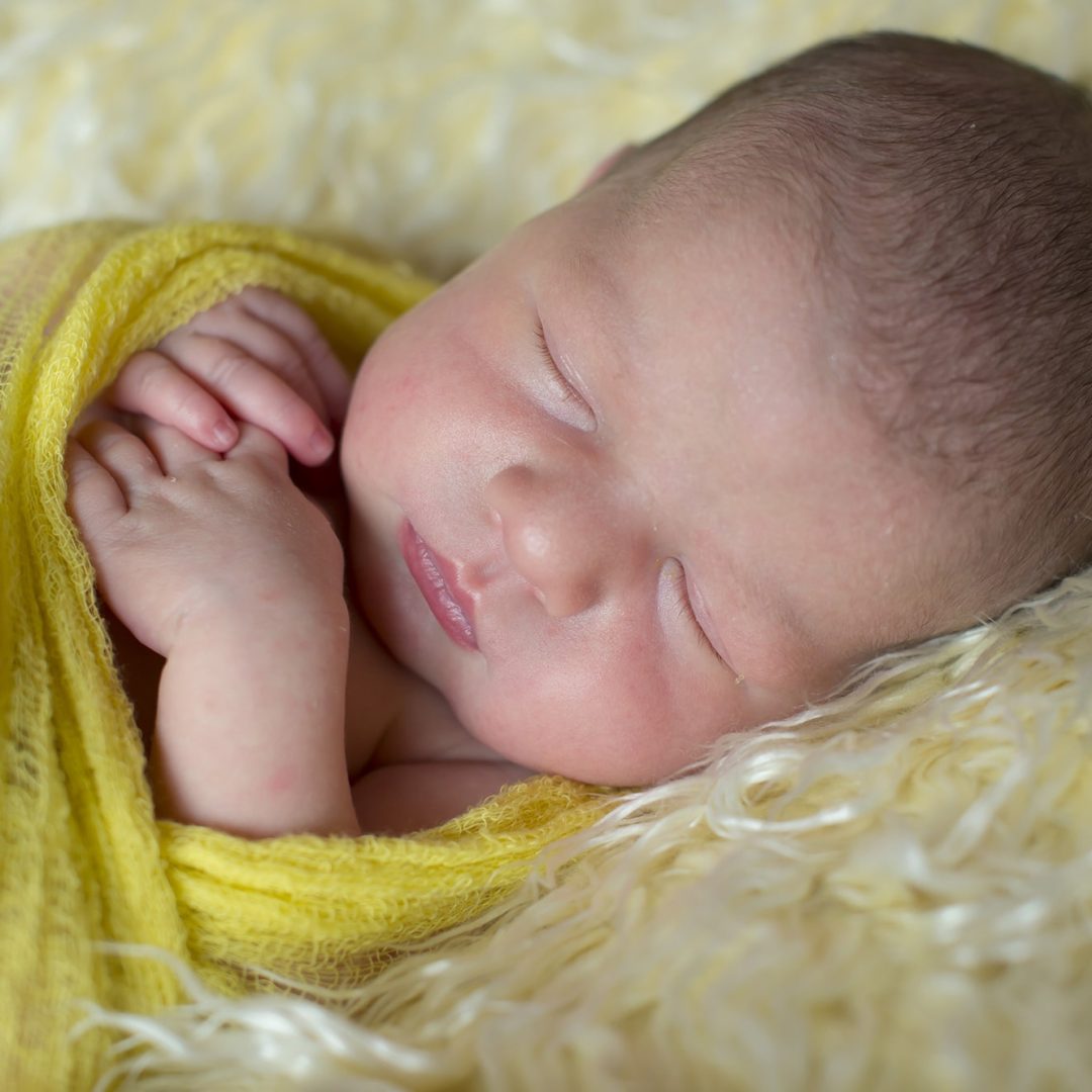 Fotografia-Bebé_New-Born_Familia-en-Zaragoza_Gabriela-Mallea_104-HRZ