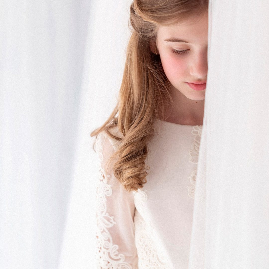 Fotografia-infantil-en-Zaragoza_Primera-Comunion_Gabriela-Mallea_338-VRT